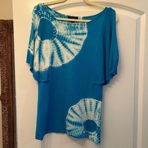 BELLDINI TIE-DYED, EMBELLISHED FLUTTER TOP